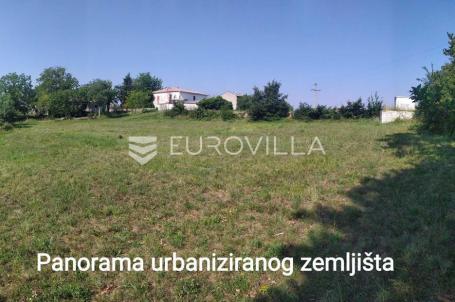 Istra, Tinjan – Kombinirano građevinsko i poljoprivredno zemljište 4557m2 u srcu Istre