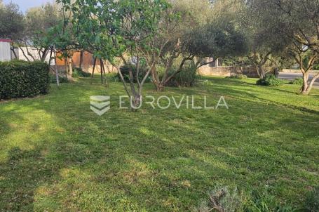 Zadar, Murvica, građevinsko zemljište 600 m² na odličnoj lokaciji