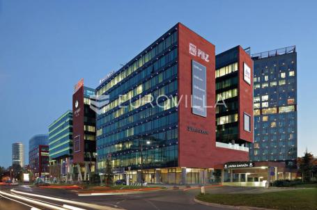 ZAGREB GREEN GOLD Radnička vrhunski ured 1010 m² na najam