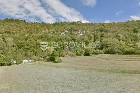 Matulji, poljoprivredno zemljište površine 9941 m² u fazi prenamijene
