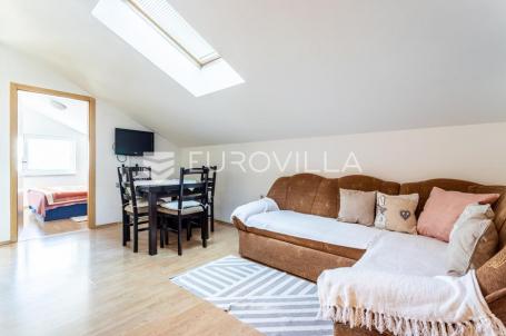 Šibenik, Brodarica, udoban dvosoban stan, 59,85 m²