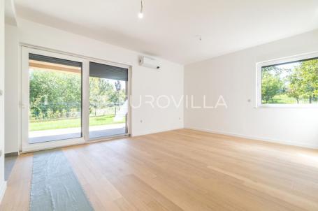 Zagreb Bukovac četverosoban stan sa duplom garažom i vrtom 140 m² NOVOGRADNJA