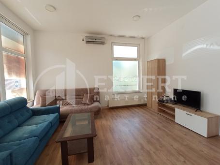 Izdaje se jednoiposoban stan na Paliluli, 35m2