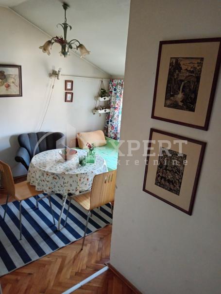 Super ponuda! Prelep trosoban stan, 83m2 + 2 lođe 12 m2, 4. sprat, kod Tehničkih fakulteta