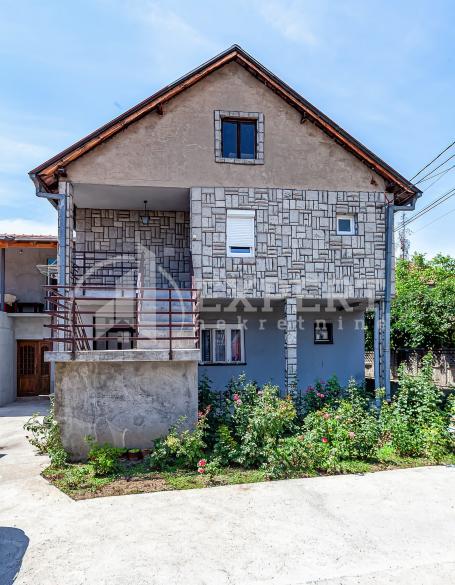 Kuća, Branko Bjegovic, 216m2, 3,5a