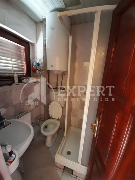 U PONUDI KUĆA U NIZU NA  ZLATIBORU  153 m2  230.000 eura