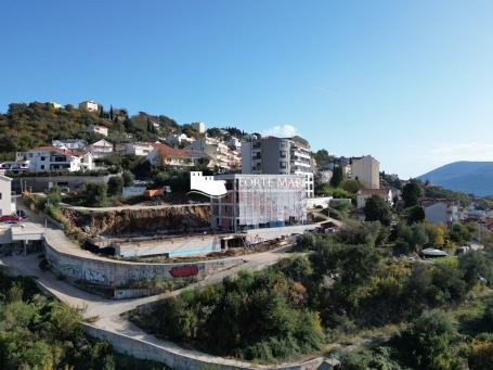 Nekretnine Crna Gora, Herceg Novi, Topla II
