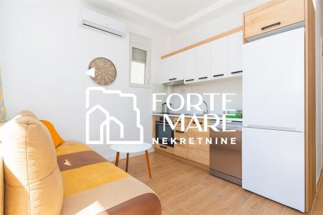 Nekretnine Crna Gora, Herceg Novi, Bijela