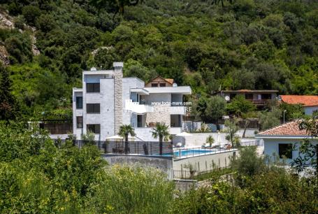 Nekretnine Crna Gora, Herceg Novi, Đenovići