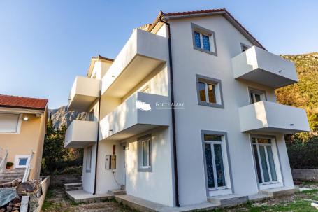 Nekretnine Crna Gora, Herceg Novi, Kuti
