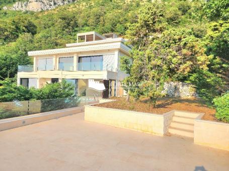 Property in Montenegro, Budva, Blizikuce