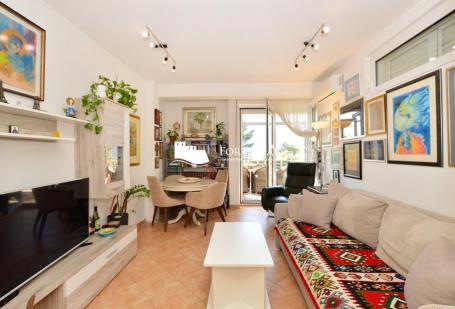 Property in Montenegro, Herceg Novi, Crveni krst