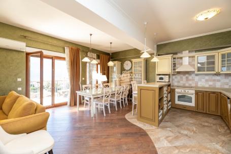 Property in Montenegro, Herceg Novi, Baosici