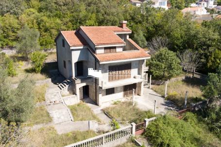 Nekretnine Crna Gora, Herceg Novi, Topla III