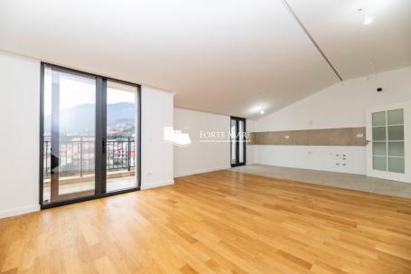 Property in Montenegro, Herceg Novi, Bijela