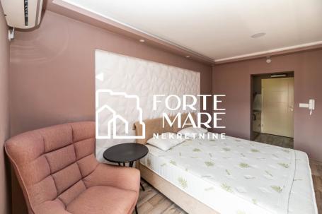 Nekretnine Crna Gora, Herceg Novi, Topla