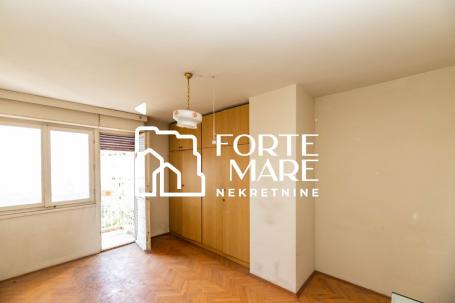 Nekretnine Crna Gora, Herceg Novi, Topla