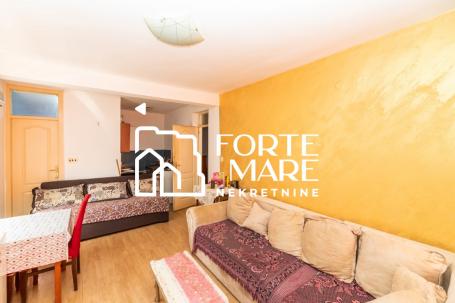Nekretnine Crna Gora, Herceg Novi, Bijela