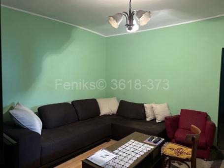 Prodaja kuće, Karaburma,110m2, 7a plac