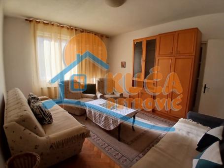 Izdaje se dvosoban stan na Margeru, 60m2