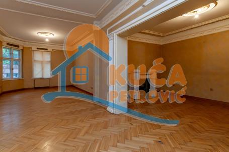 Jedinstvena ponuda, dupleks na top lokaciji, strogi centar,  231m2