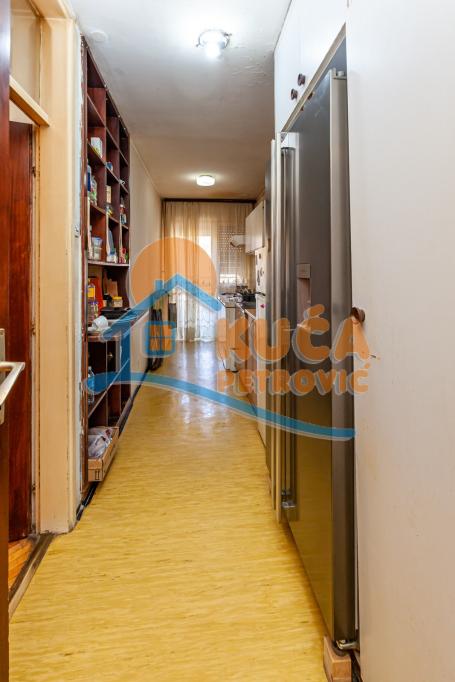 Stan kod Pravnog fakulteta, 3.0, 84 m2
