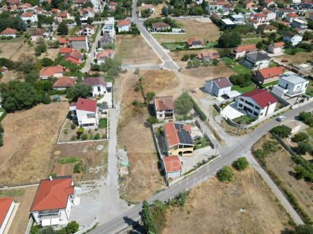 Prodaja, Zemljište, Podgorica, Gornja Gorica, 932m2