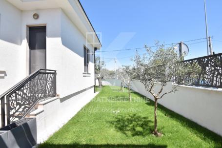 Prodaja, Kuća, Podgorica, Gornja Gorica, 170m2