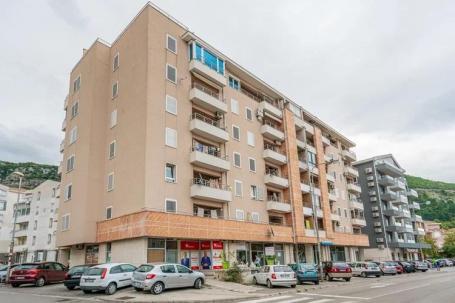 Prodaja, Stan, 98m2 , Budva