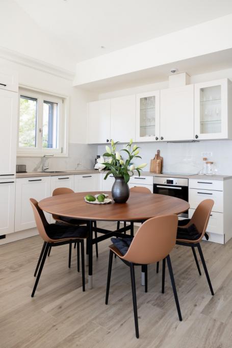 Izdavanje, Stan, 125m2 , Luštica Bay