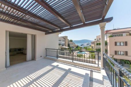 Izdavanje, Stan, 164m2 , Porto Montenegro