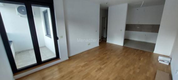 Trosarina 62m2 2,5.0sob,1/7, 2 mč, alu, kalorimetri, lux, lodja, useljiv