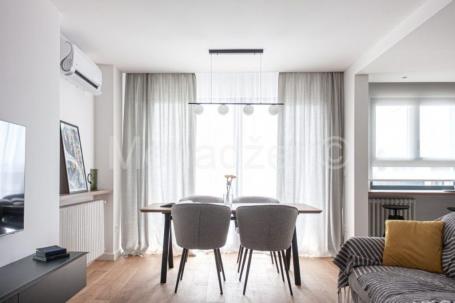 Batajnica, Top lokacija, Lux novogradnja, 45m2