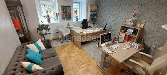 Kosutnjak, vila, 330m2, pr+sp, 5 stanova uknjiz, 