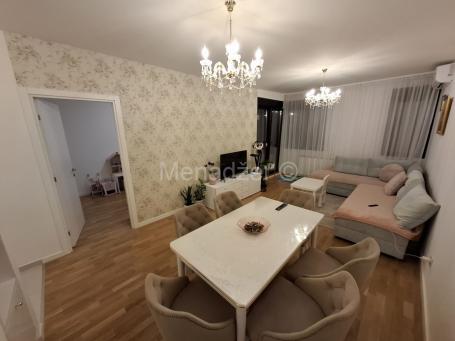 Trošarina 53,14m2 6/7, 2,0sob lux, kalorimetri, gas, lođa , alu kuhinja