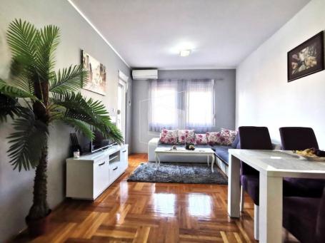 Jednosoban namješten stan, 44m2, 1. Maj, Podgorica