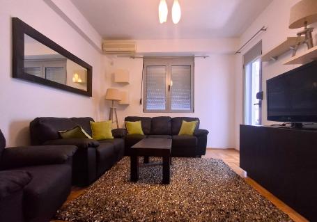 Jednosoban namješten stan, 60m2, Stari aerodrom, Podgorica