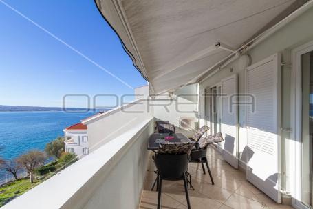 Apartman s nevjerojatnim pogledom na more, Selce, 2 S, 56 m2