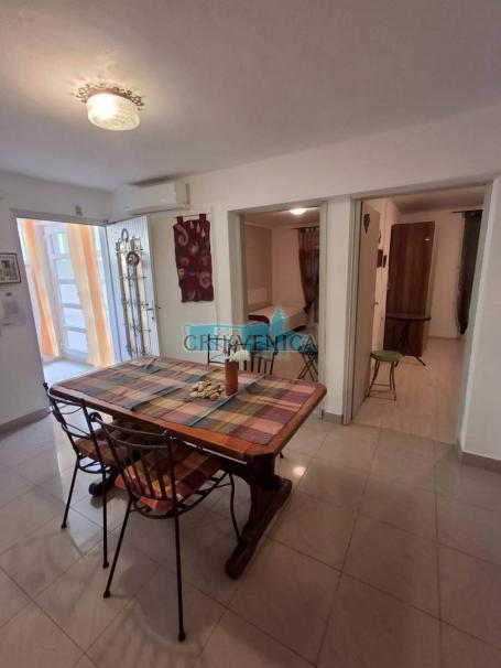 CRIKVENICA - STAN 80 m2, PRIZEMLJE, PARKING