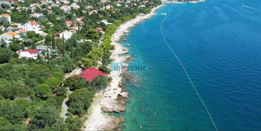 Kuća sa gradilištem 100 m do mora