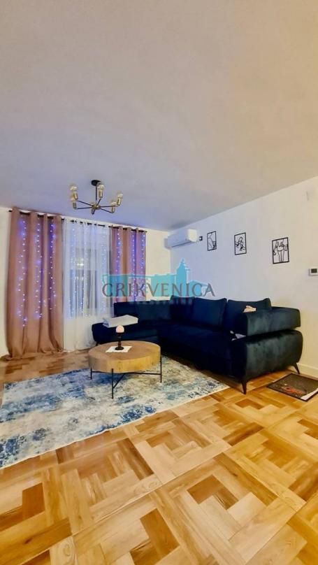 Novi Vinodolski dvije kuće