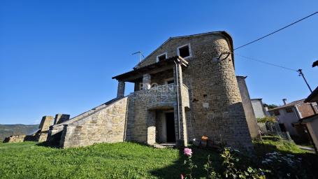 ISTRA, MOTOVUN, KAMENA KUĆA ZA UREĐENJE