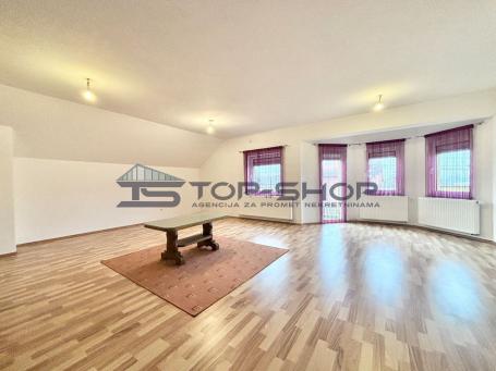 Rugvica, odličan prostor - kuća 600 m2+100 m2 