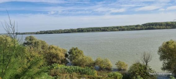 STARA PAZOVA STARI BANOVCI 63m2 , 120000e