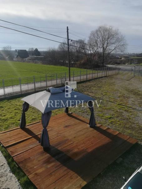 Poslovno stambeni prostor Borča ID#1805