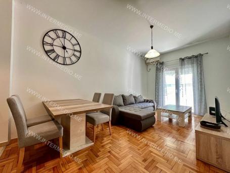Prodaje se dvosoban stan 64m2, Topla 2, Herceg Novi