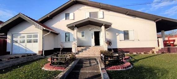 Barajevo, Lisović, 30km od Bgd, kuća na 19 ari sa garažom, halama i pp .. 
