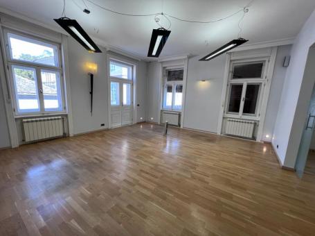Poslovni prostor 350m Novi Sad, strogi centar Pašićeva  PRODAJE SE
