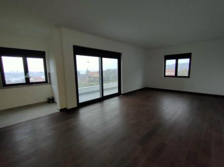 Petosoban 144m V. parter Sr Kamenica - Popovica preduseljenjem