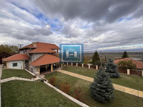 A FAIRYTALE LIFE AND A DREAM INVESTMENT – ALL IN ONE